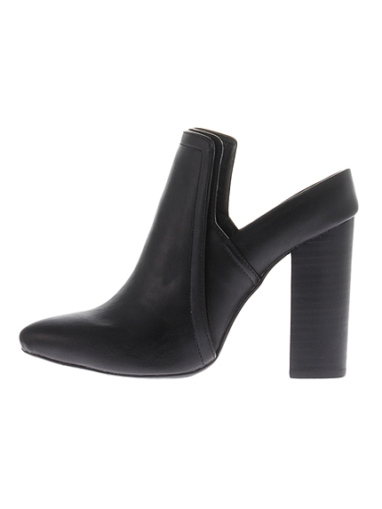 【GDS】 シンプルサボショートブーティ