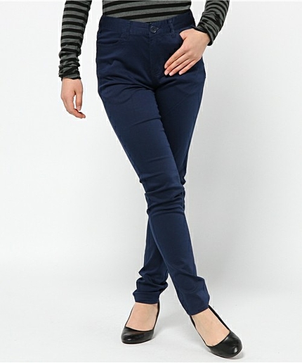 [GIORDANO] ストレッチカラースリムチノパンツ