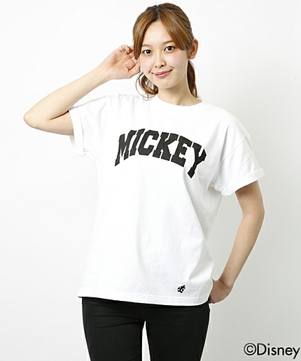 【Disney(ディズニー)】WOMENS S/S TEE MICKEY COLLEGE