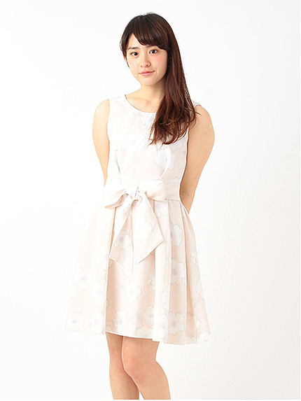 ウエストリボンフラワーワンピース