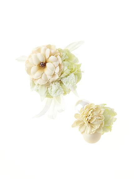 フラワーピアス