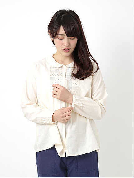 胸刺繍丸襟ブラウス 1702676-11-13-11