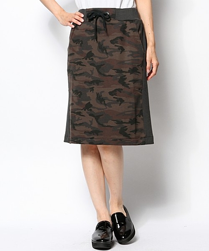 03KAMOBACKPILEスカート