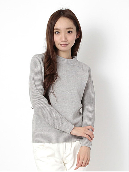 【Special Price】・Uラメ入りタックニットプルオーバー