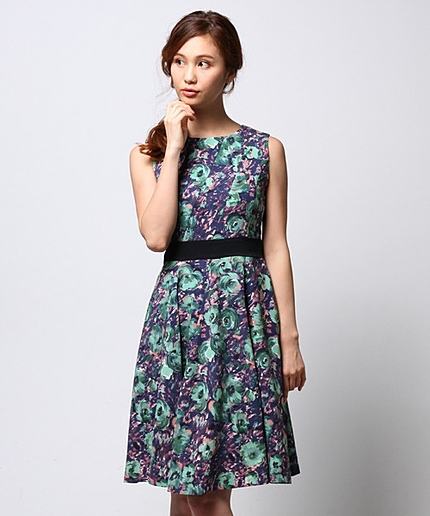 ラナンキュラススパイラルワンピース