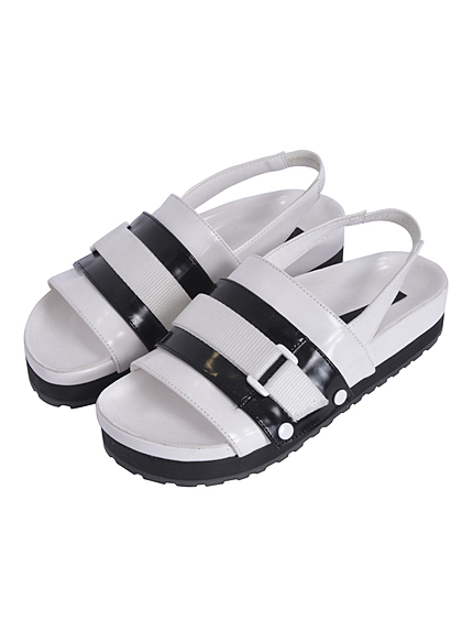 【MODE】マルチベルテッドサンダル