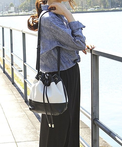 キンチャクレザーバッグ