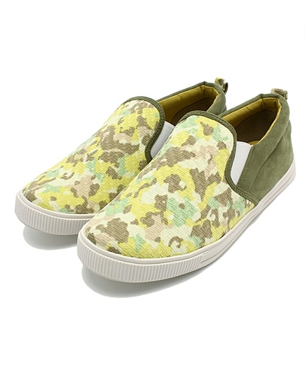 カモフラージュスリッポンスニーカー