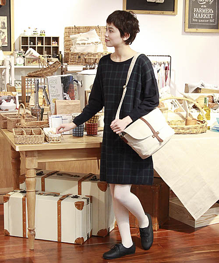 チェックジャガードニットワンピース