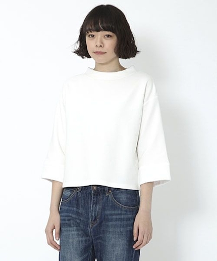 ボトルネックプルオーバー