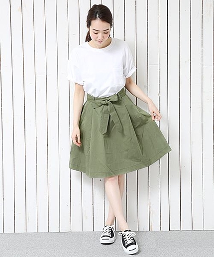 Ｃリボンタックフレアスカート