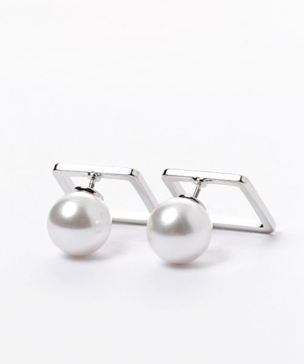 スクエアフレームバックピアス/mikoa