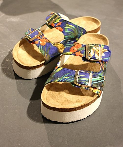 ★お待たせしました!!再入荷★コンフォートサンダル