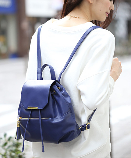 フェイクレザータッセルツキミニリュック/mikoa