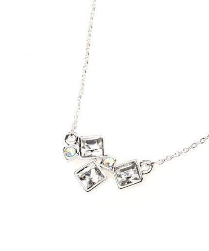 スクエアワントップショートネックレス