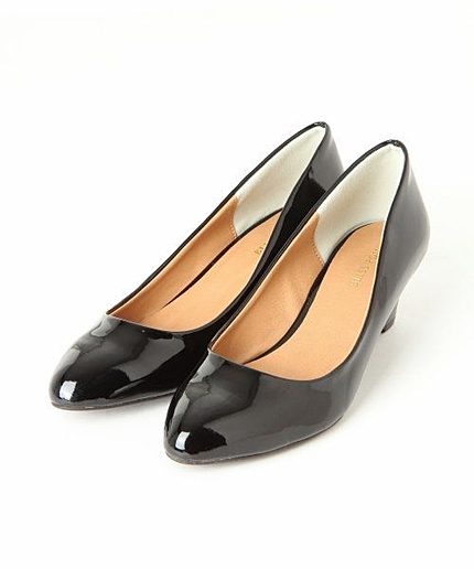 ローヒールウェッジパンプス