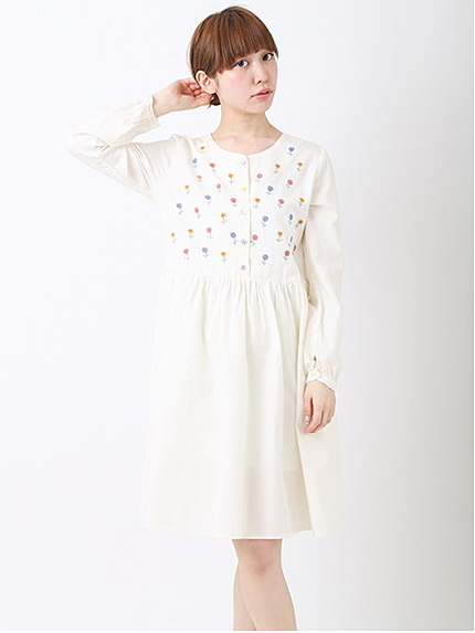 ビエラ刺繍ワンピース