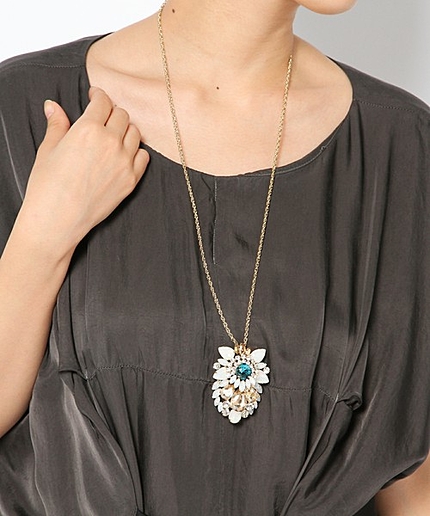 ブローチ2WAYラインストーンネックレス