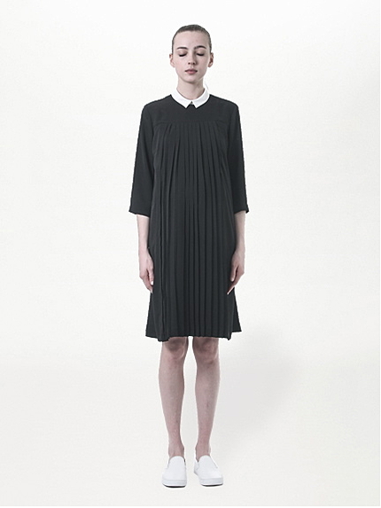 Maternity　プリーツワンピース