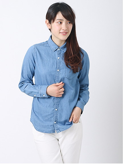 デニムシャツ
