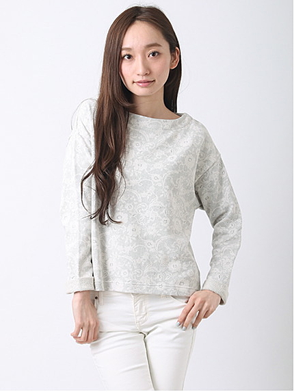 ・フラワー総柄プリント裏毛 長袖プルオーバー