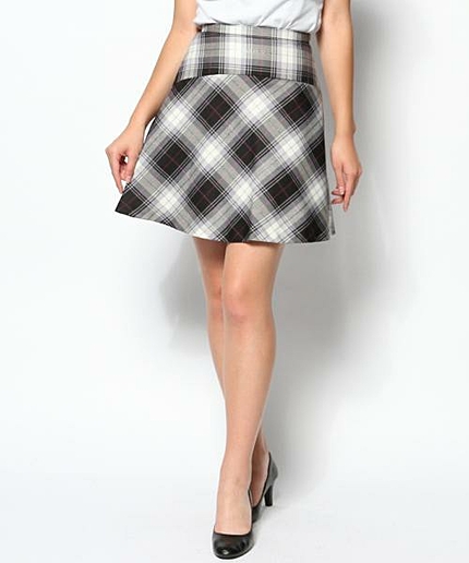 ブリティッシュレディチェックスカート