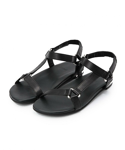 ASTRAET(アストラット) フラットブラックサンダル