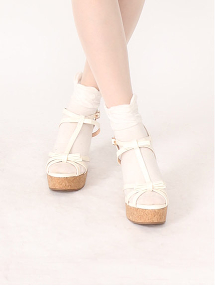 ダブルリボンエナメルサンダル