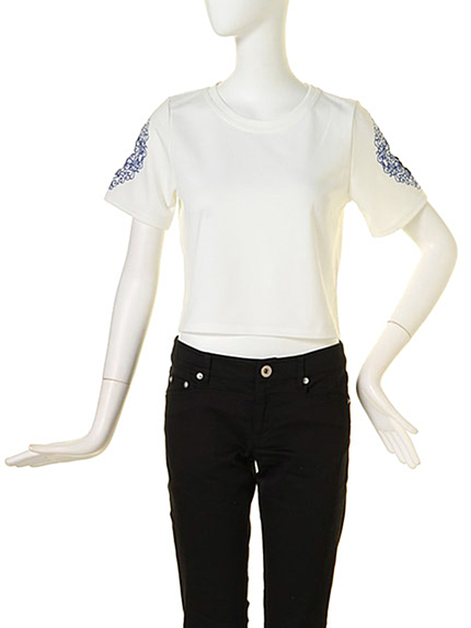 肩開きシェル刺繍TOPS