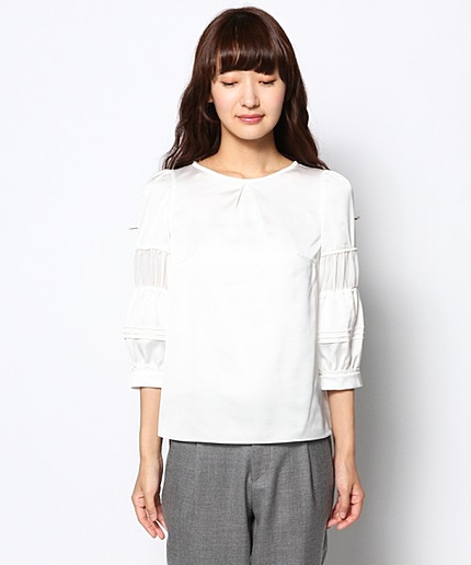 カルメンサテンブラウス