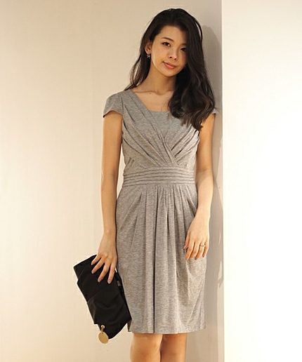 ライトジャージフロントタックワンピース