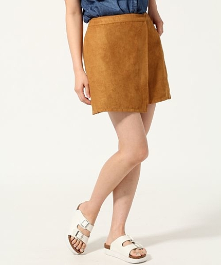 スエードスカート