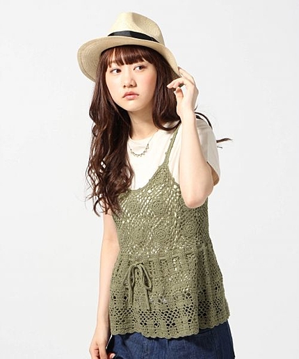 カギバリキャミ