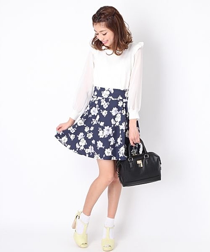【再入荷】SSフラワーフレアスカート