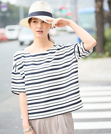 プリントTブラウス半袖