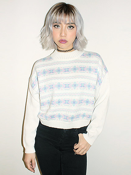 PATTERN HIGH NECK SWEATER