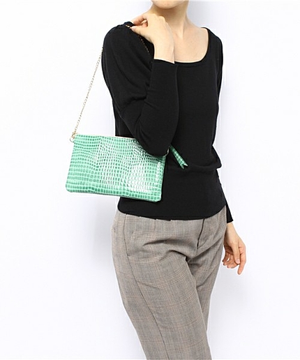 チェーンショルダーBAG