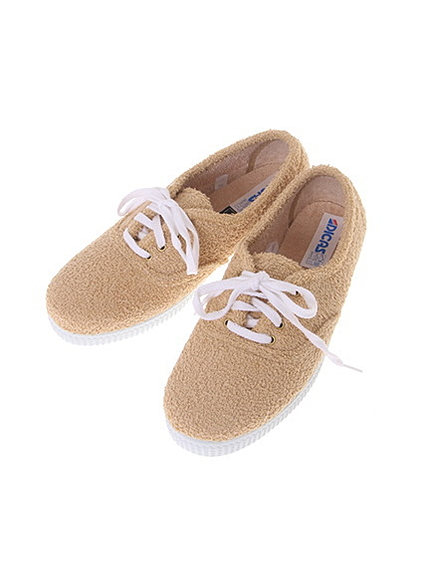 DICAS スニーカー