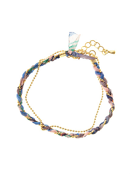 三つ編みカラーブレスレット