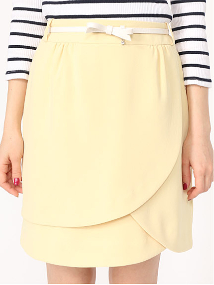 リボンベルト付きチューリップ風スカート