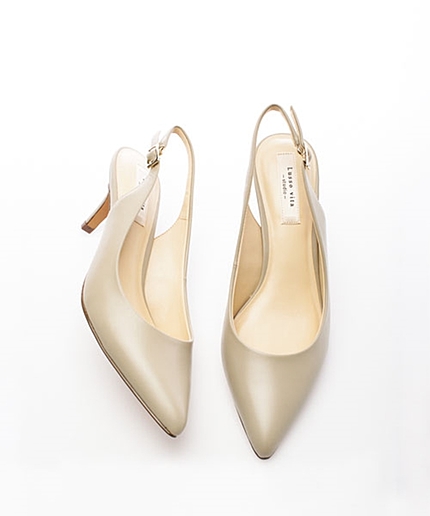 レザーバックストラップ6cmパンプス