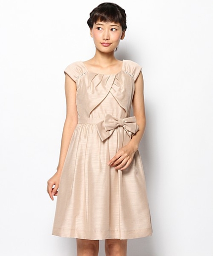 クラシカルライトシャンタンドレス