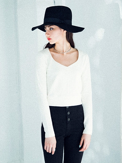 デコルテカットLADY TOP