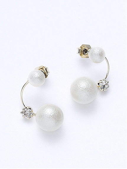 ・サンドパールアール型ピアス