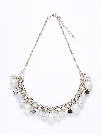 ・センターボリュームパールネックレス