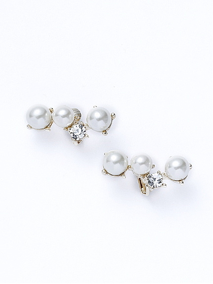 ・パール3粒イヤリング