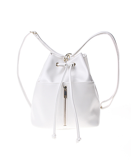 【non-no6月号掲載】ファスナー付／リュック