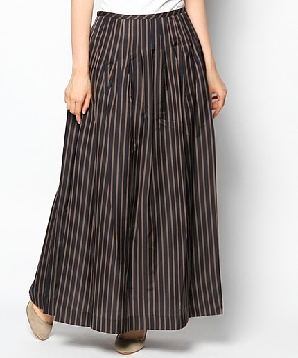 ボックスタックマキシスカート