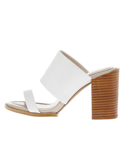 ワイドヒールサンダル