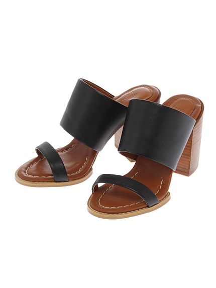 ワイドヒールサンダル